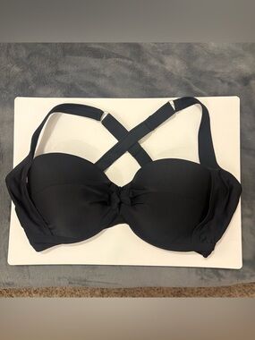 California Waves Plus Underwire Molded Cup Bikini Top Women 2X 20/22 Black